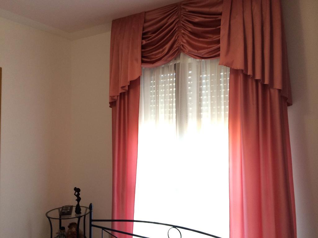B&B Mirella チッタ・サンタンジェロ 部屋 写真