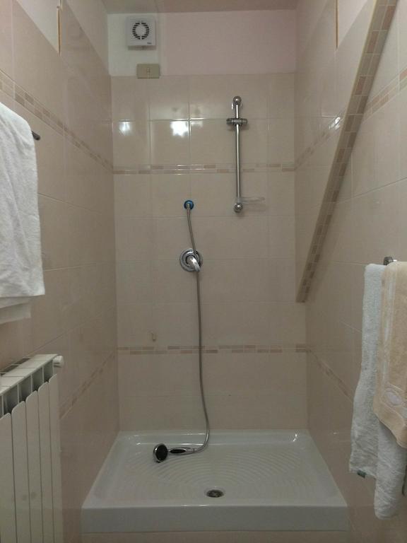 B&B Mirella チッタ・サンタンジェロ 部屋 写真